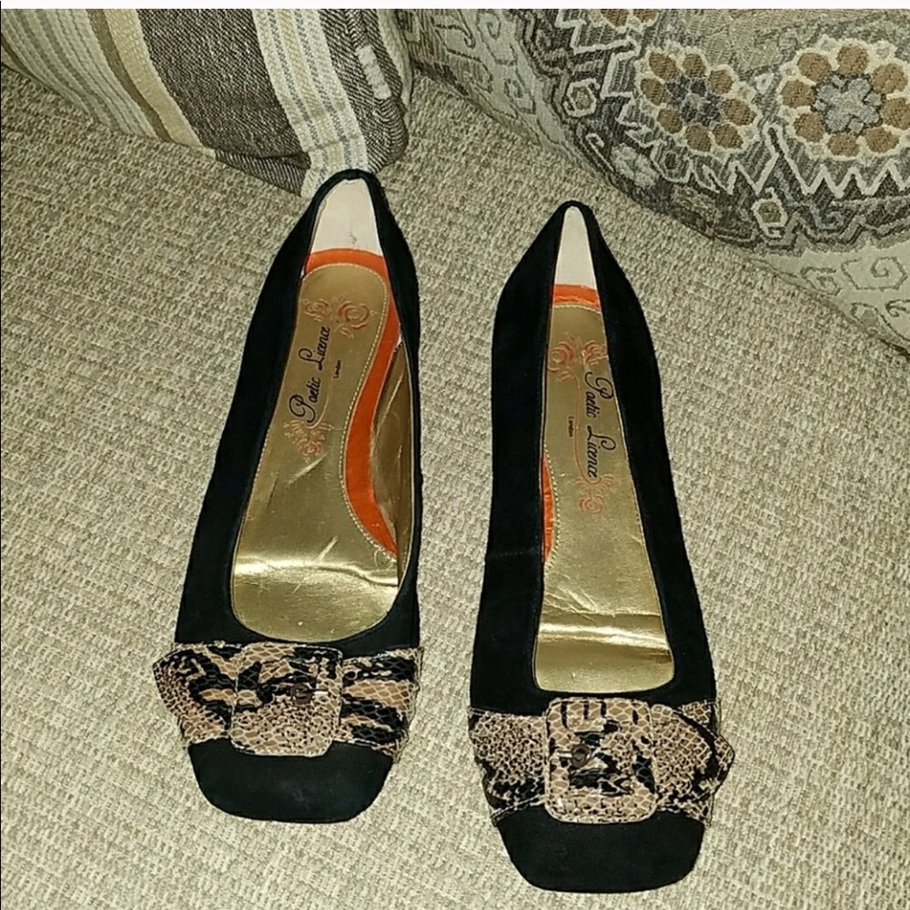 Poetic license flats size 8.5, fits like an 8